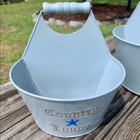 Vintage Country Living Wall Pockets - Picture 10 of 11